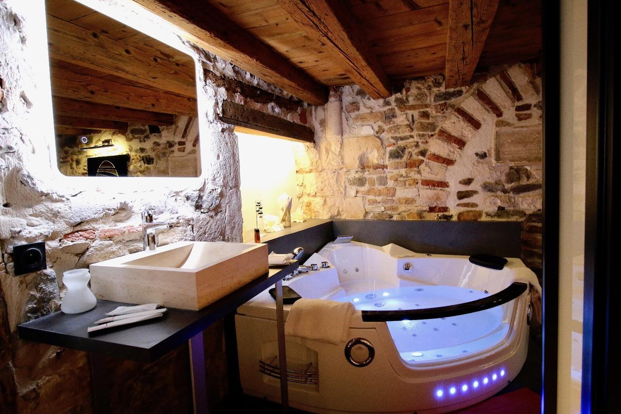 Le Clos De Sainte Croix ลียง ภายนอก รูปภาพ